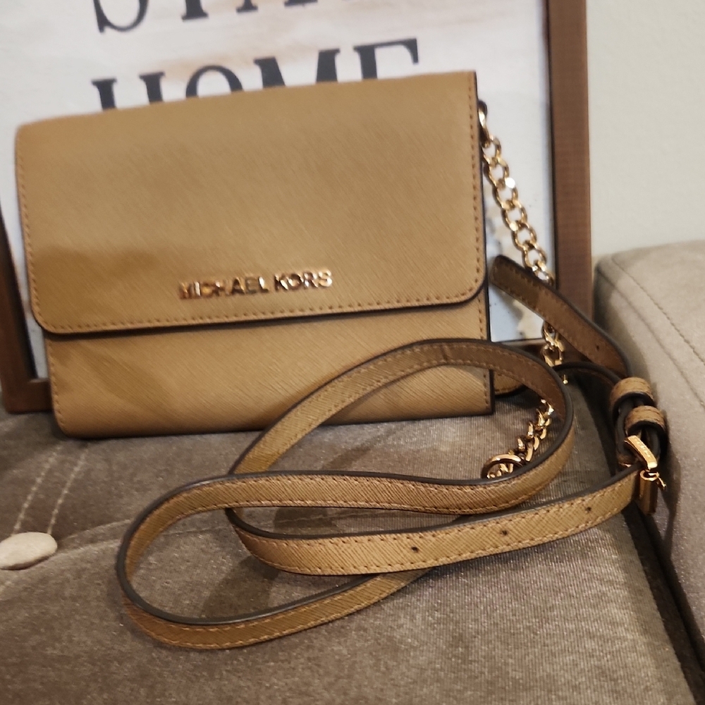 Michael Kors Brown Crossbody Bag - Picture 4 of 12